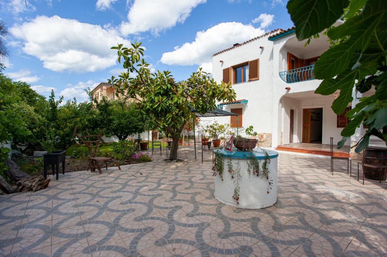 Camere Tirreno 1 San Teodoro  Esterno foto